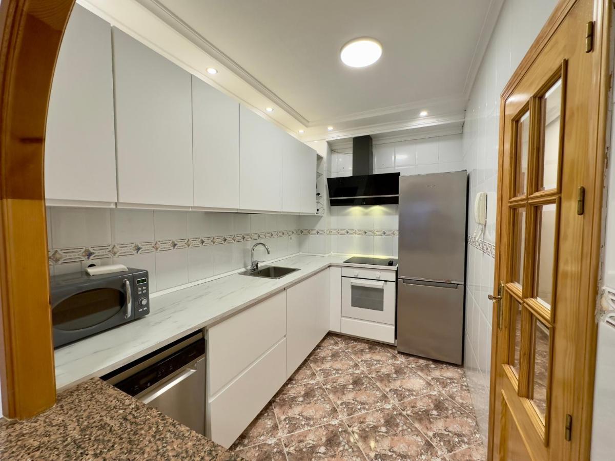 Modern Apartment On Playa Del Cura Torrevieja Eksteriør billede